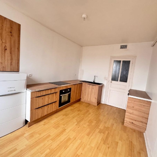  LE VASE IMMOBILIER : Appartement | SOISSONS (02200) | 105 m2 | 765 &euro; 
