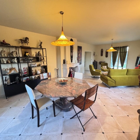  LE VASE IMMOBILIER : Maison / Villa | SOISSONS (02200) | 195 m2 | 819 000 € 