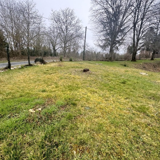  LE VASE IMMOBILIER : Ground | SOISSONS (02200) | 500 m2 | 34 500 € 