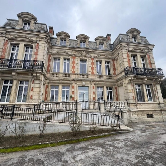  LE VASE IMMOBILIER : Immeuble | VAILLY-SUR-AISNE (02370) | 457 m2 | 819 000 &euro; 