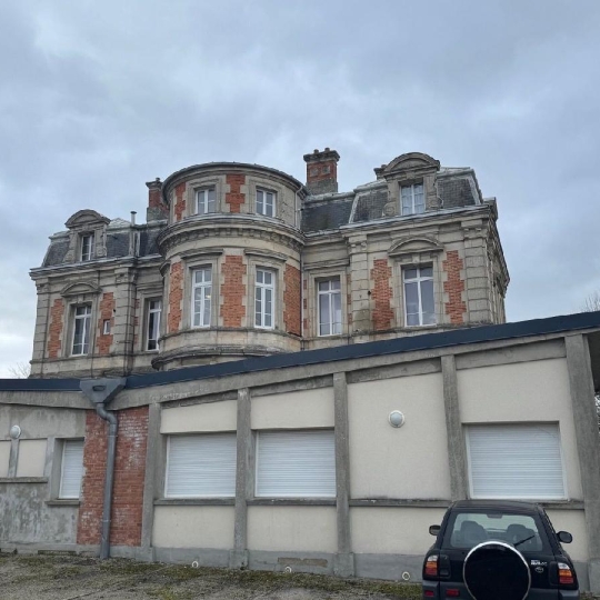  LE VASE IMMOBILIER : Immeuble | VAILLY-SUR-AISNE (02370) | 457 m2 | 819 000 &euro; 