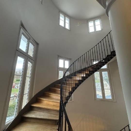 LE VASE IMMOBILIER : Immeuble | VAILLY-SUR-AISNE (02370) | 457 m2 | 819 000 &euro; 