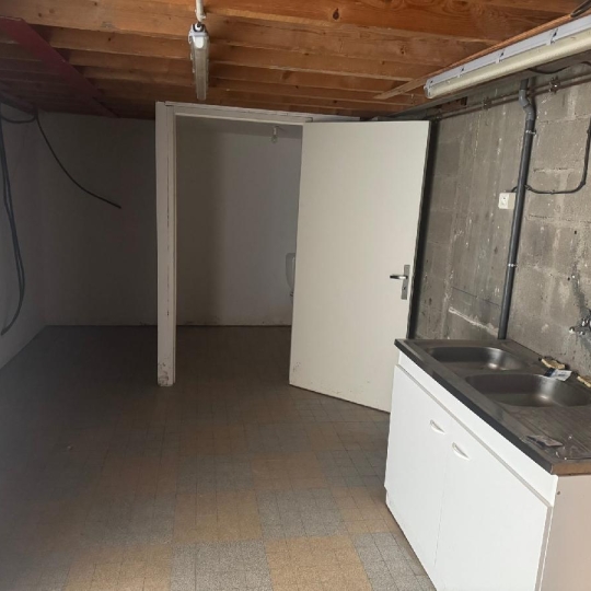  LE VASE IMMOBILIER : Local / Bureau | SOISSONS (02200) | 154 m2 | 125 000 &euro; 