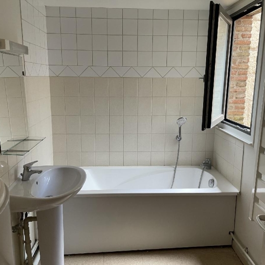  LE VASE IMMOBILIER : Immeuble | LAON (02000) | 340 m2 | 285 000 &euro; 