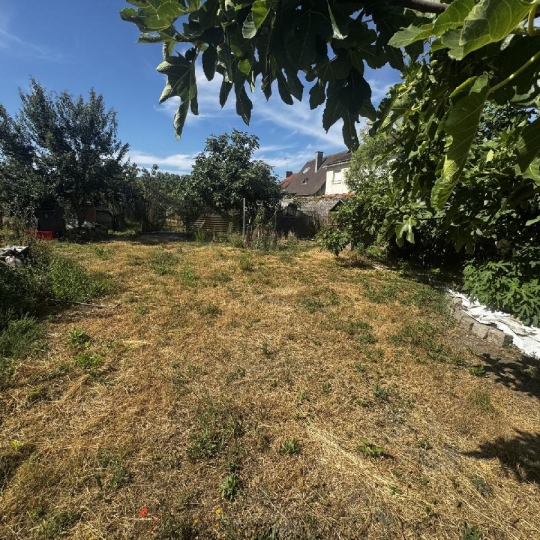  LE VASE IMMOBILIER : Immeuble | SOISSONS (02200) | 274 m2 | 213 000 &euro; 