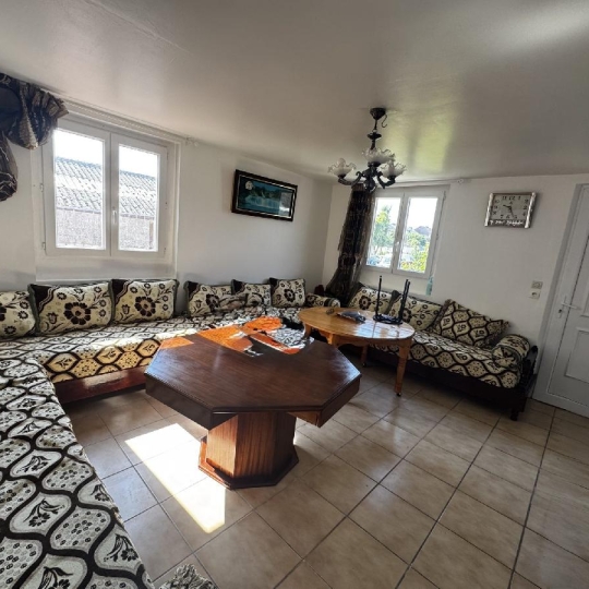  LE VASE IMMOBILIER : Immeuble | SOISSONS (02200) | 274 m2 | 213 000 &euro; 