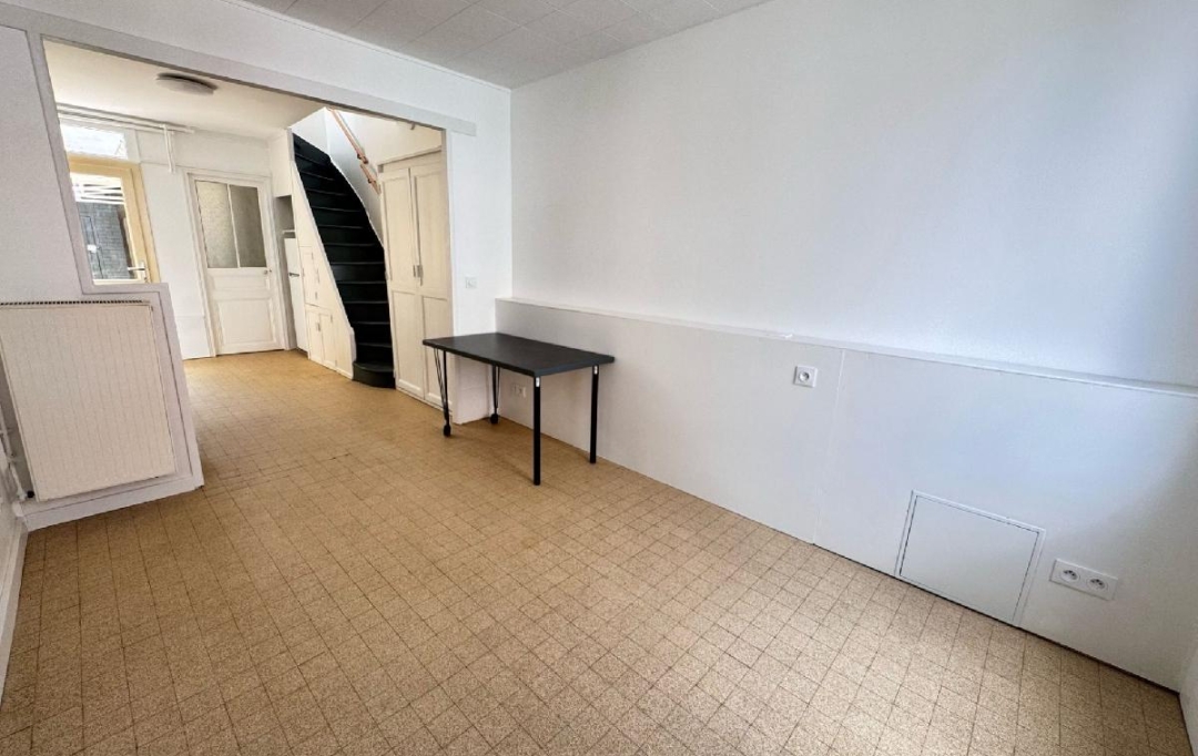 LE VASE IMMOBILIER : House | SOISSONS (02200) | 49 m2 | 690 € 