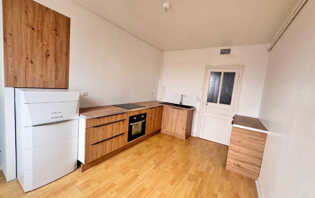 LE VASE IMMOBILIER : Appartement | SOISSONS (02200) | 105 m2 | 765 &euro; 