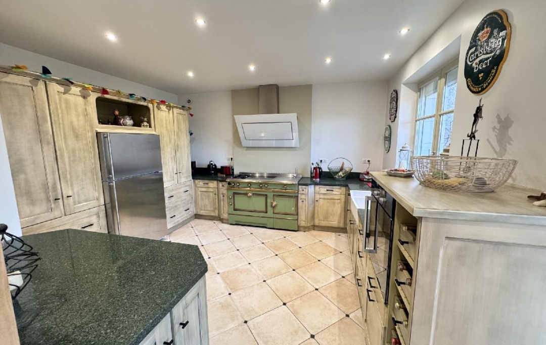 LE VASE IMMOBILIER : Maison / Villa | SOISSONS (02200) | 195 m2 | 819 000 € 