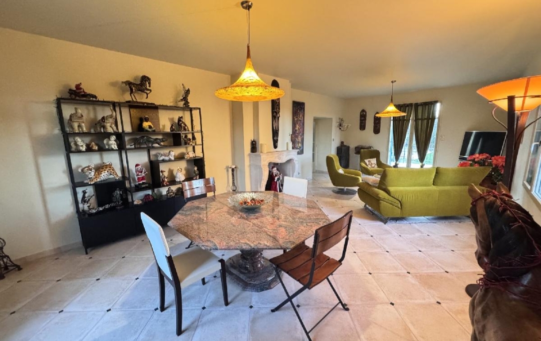LE VASE IMMOBILIER : Maison / Villa | SOISSONS (02200) | 195 m2 | 819 000 € 