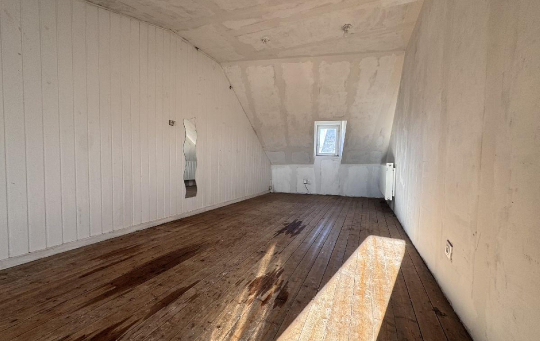 LE VASE IMMOBILIER : Maison / Villa | SOISSONS (02200) | 90 m2 | 110 000 € 