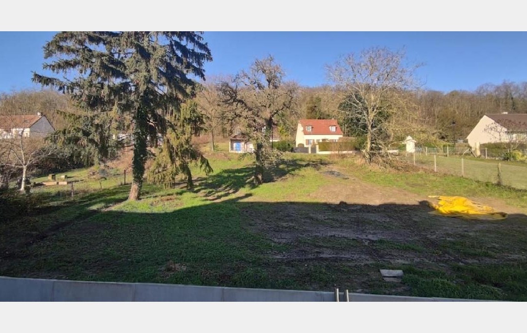 LE VASE IMMOBILIER : Ground | VIC-SUR-AISNE (02290) | 759 m2 | 60 000 € 