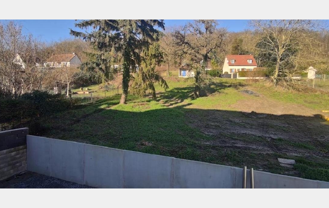 LE VASE IMMOBILIER : Ground | VIC-SUR-AISNE (02290) | 759 m2 | 60 000 € 