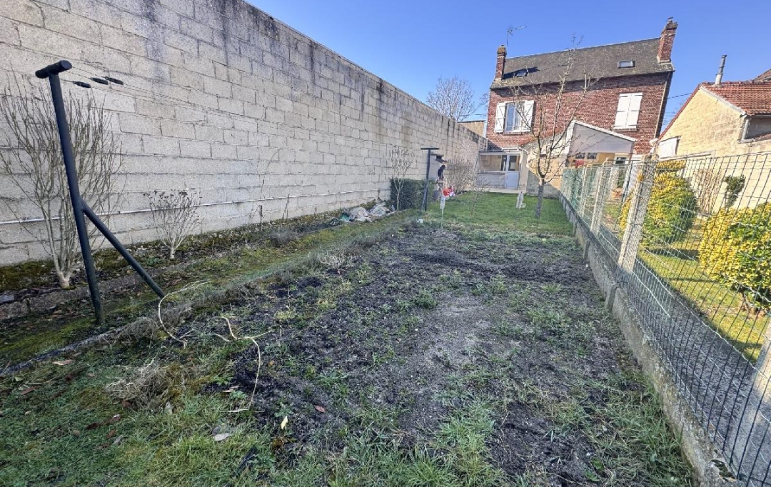 LE VASE IMMOBILIER : House | SOISSONS (02200) | 85 m2 | 125 000 € 