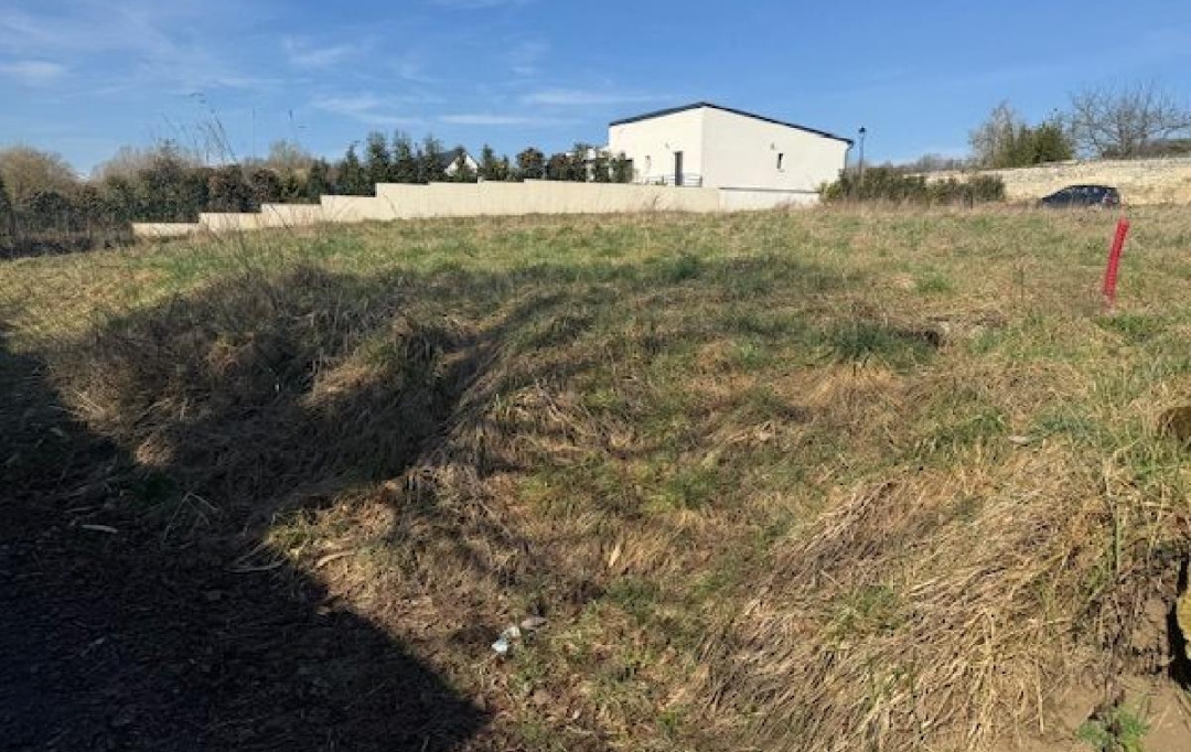 LE VASE IMMOBILIER : Ground | SEPTMONTS (02200) | 0 m2 | 82 000 € 