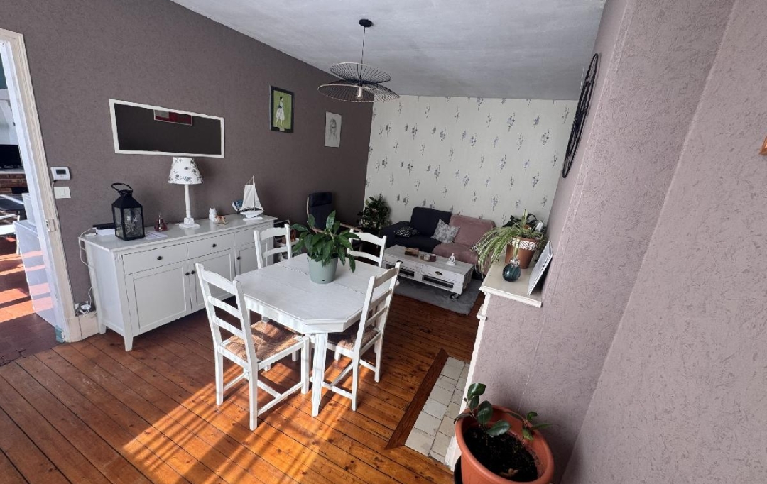 LE VASE IMMOBILIER : Maison / Villa | BUCY-LE-LONG (02880) | 125 m2 | 150 000 € 