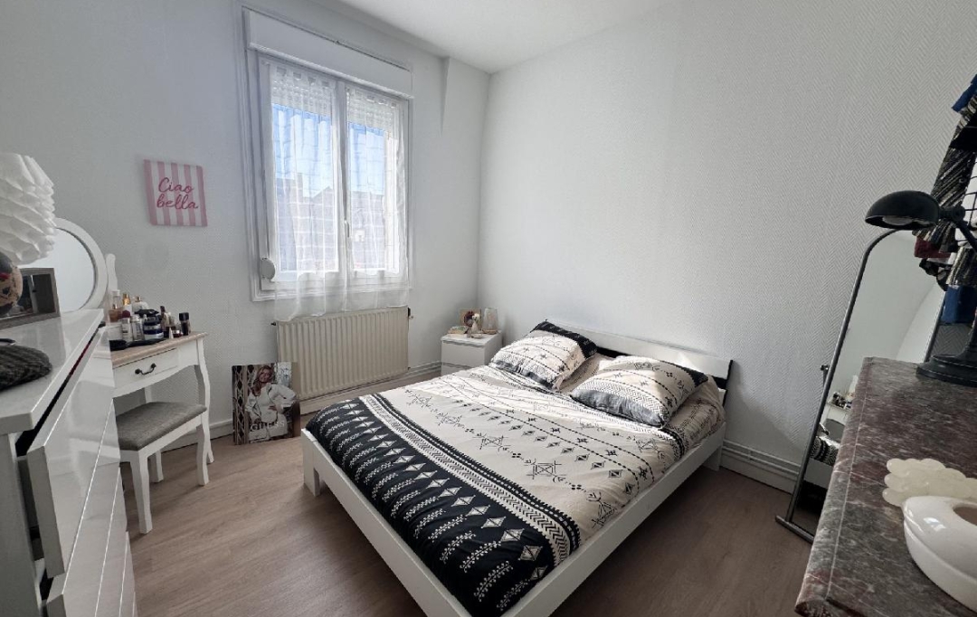 LE VASE IMMOBILIER : Immeuble | SOISSONS (02200) | 168 m2 | 254 000 € 