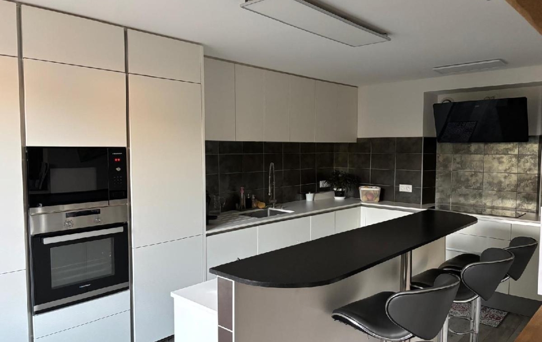 LE VASE IMMOBILIER : Maison / Villa | CREPY-EN-VALOIS (60800) | 127 m2 | 305 000 € 