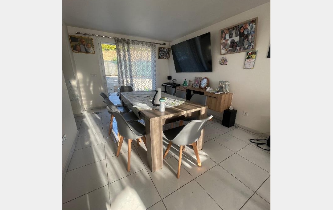 LE VASE IMMOBILIER : Maison / Villa | VIC-SUR-AISNE (02290) | 70 m2 | 180 000 € 