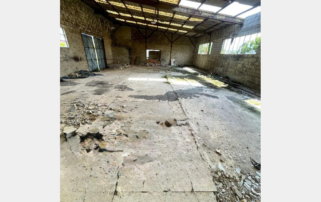 LE VASE IMMOBILIER : Local / Bureau | COUCY-LE-CHATEAU-AUFFRIQUE (02380) | 917 m2 | 93 000 € 