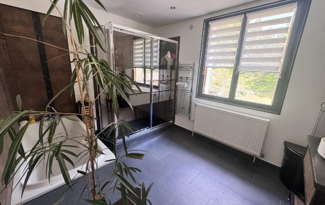LE VASE IMMOBILIER : Maison / Villa | VIC-SUR-AISNE (02290) | 109 m2 | 234 000 € 
