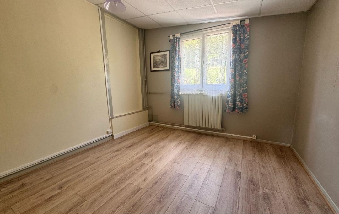 LE VASE IMMOBILIER : House | SOISSONS (02200) | 74 m2 | 149 000 € 