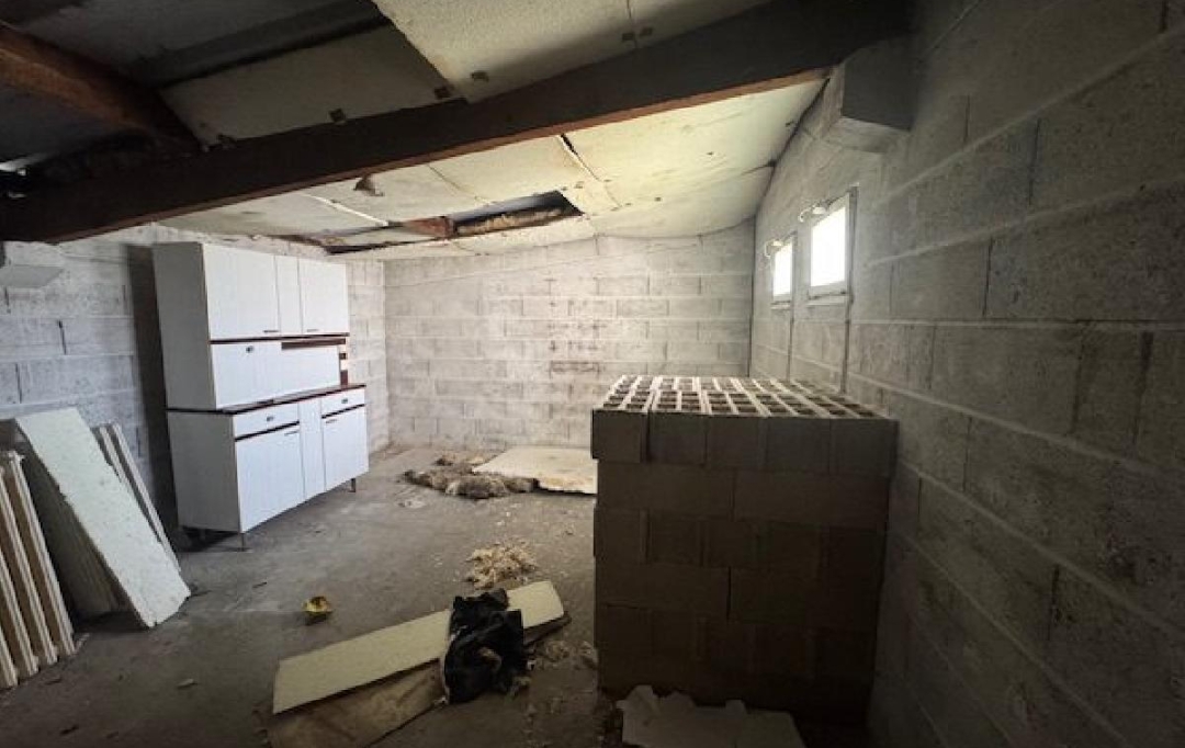 LE VASE IMMOBILIER : Appartement | SOISSONS (02200) | 104 m2 | 99 000 € 
