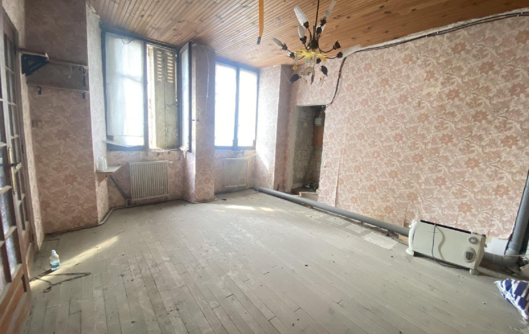 LE VASE IMMOBILIER : House | SAINT-REMY-BLANZY (02210) | 150 m2 | 82 000 € 