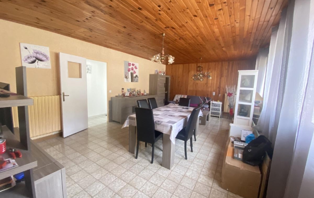 LE VASE IMMOBILIER : Maison / Villa | VIC-SUR-AISNE (02290) | 78 m2 | 140 000 € 