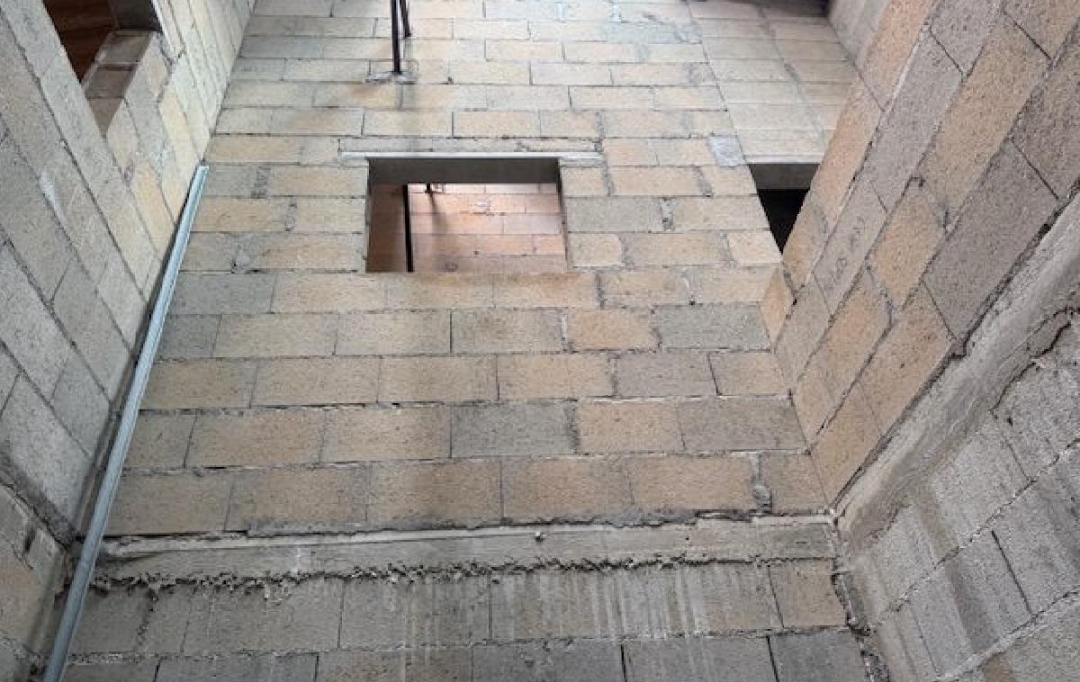 LE VASE IMMOBILIER : House | SOISSONS (02200) | 350 m2 | 202 000 € 