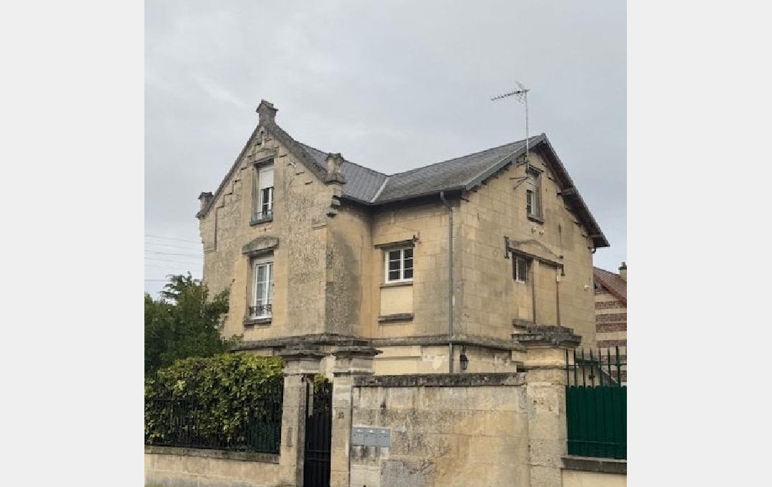 LE VASE IMMOBILIER : Immeuble | SOISSONS (02200) | 180 m2 | 305 000 &euro; 