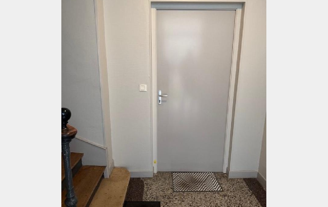 LE VASE IMMOBILIER : Immeuble | SOISSONS (02200) | 180 m2 | 305 000 &euro; 