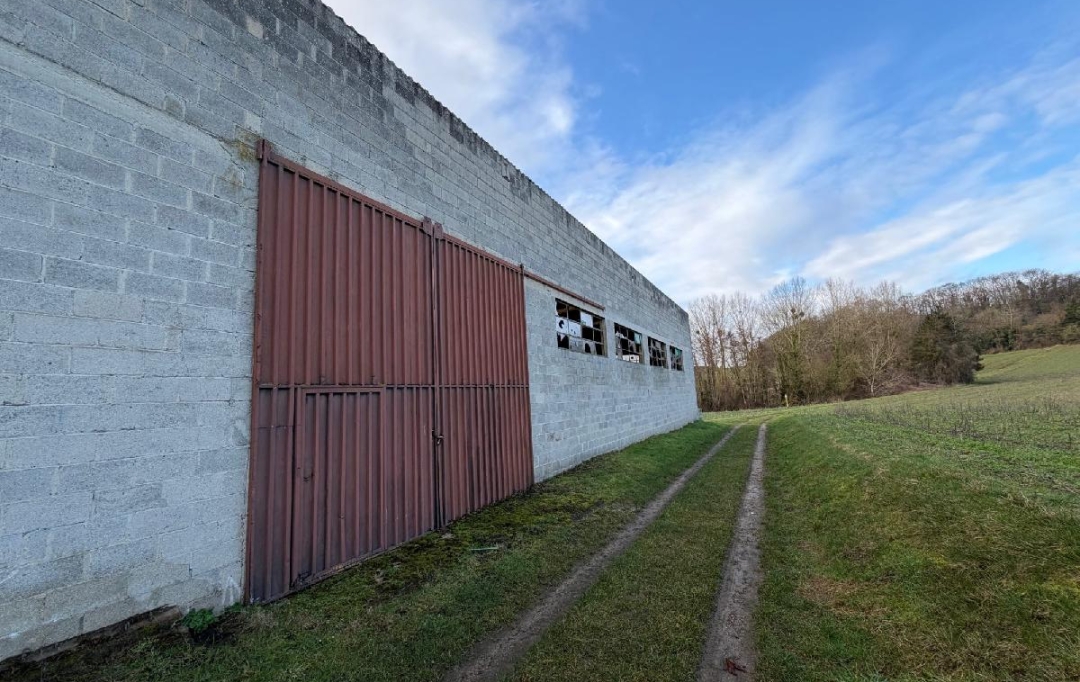 LE VASE IMMOBILIER : Local / Bureau | COUCY-LE-CHATEAU-AUFFRIQUE (02380) | 363 m2 | 49 000 &euro; 
