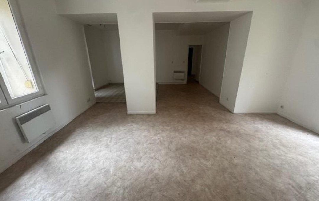 LE VASE IMMOBILIER : Immeuble | CHATEAU-THIERRY (02400) | 455 m2 | 462 000 &euro; 
