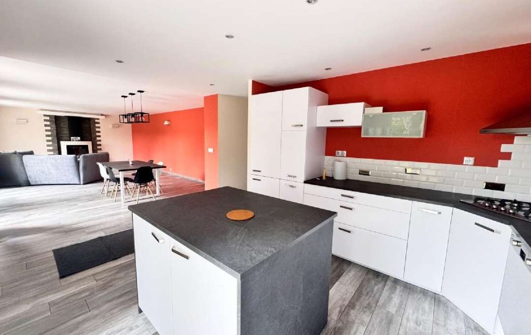LE VASE IMMOBILIER : Maison / Villa | VIC-SUR-AISNE (02290) | 123 m2 | 213 900 &euro; 