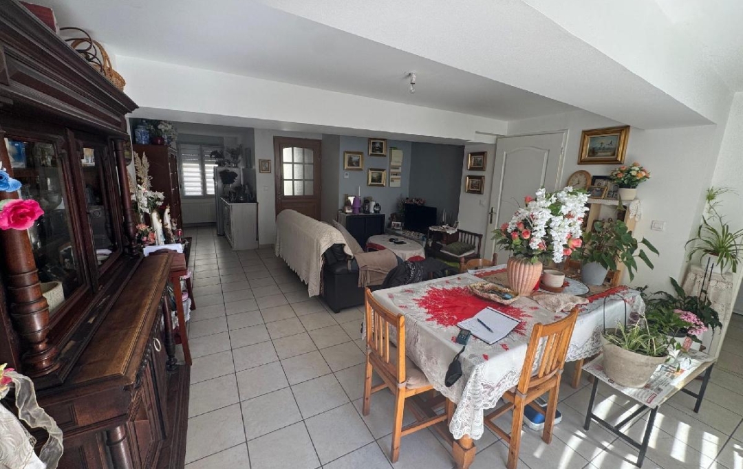 LE VASE IMMOBILIER : Appartement | SOISSONS (02200) | 79 m2 | 104 000 &euro; 