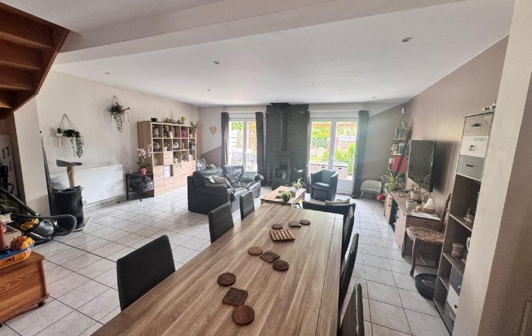 LE VASE IMMOBILIER : Maison / Villa | COURMELLES (02200) | 98 m2 | 179 900 &euro; 
