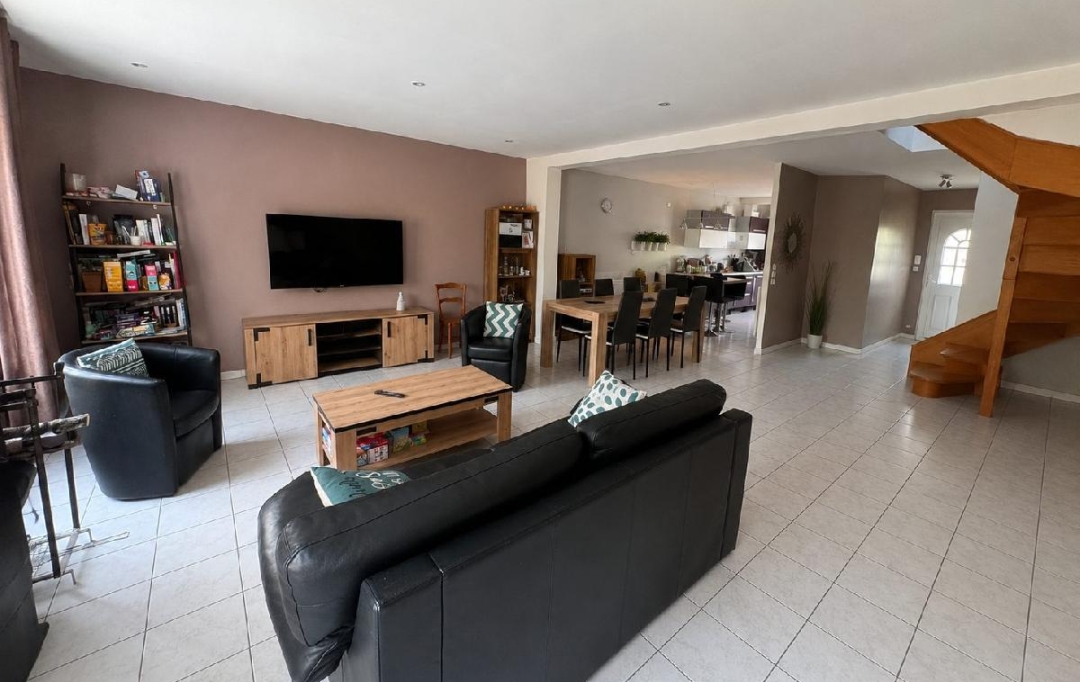 LE VASE IMMOBILIER : Maison / Villa | COURMELLES (02200) | 98 m2 | 179 900 &euro; 