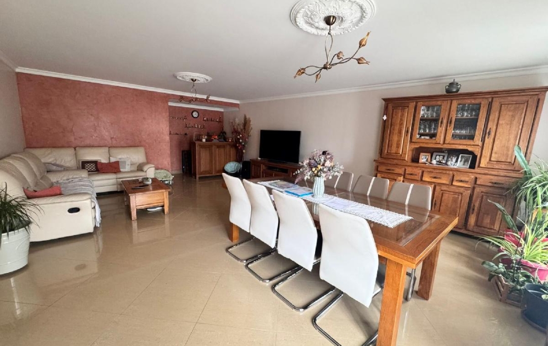 LE VASE IMMOBILIER : Maison / Villa | VILLENEUVE-SAINT-GERMAIN (02200) | 275 m2 | 408 000 &euro; 