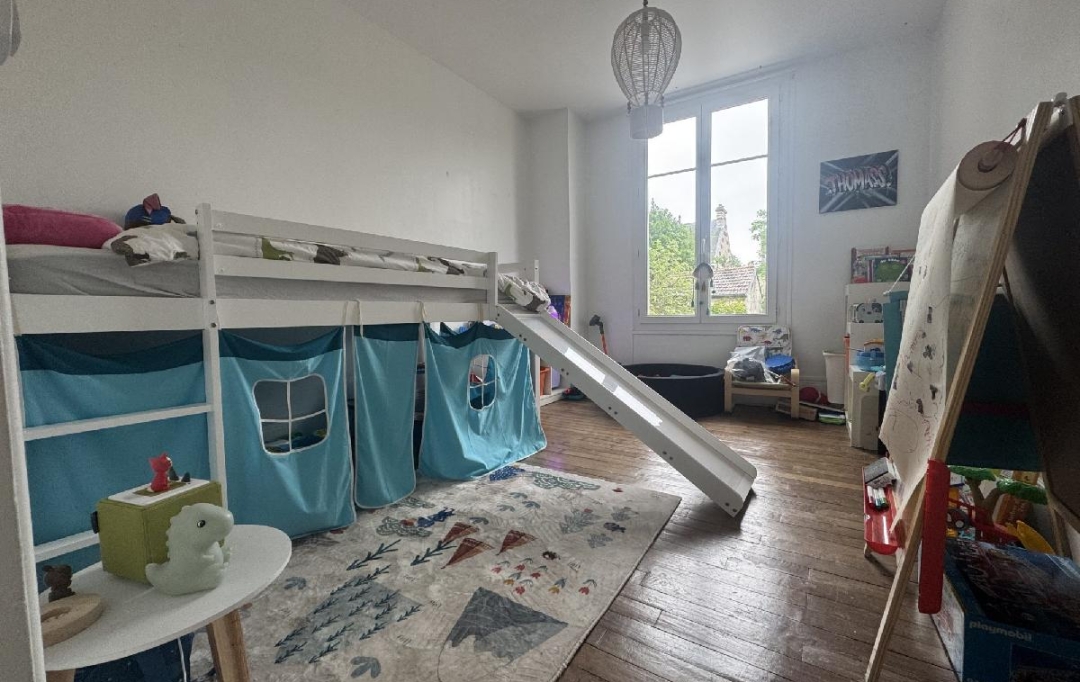 LE VASE IMMOBILIER : Immeuble | SOISSONS (02200) | 158 m2 | 244 000 &euro; 