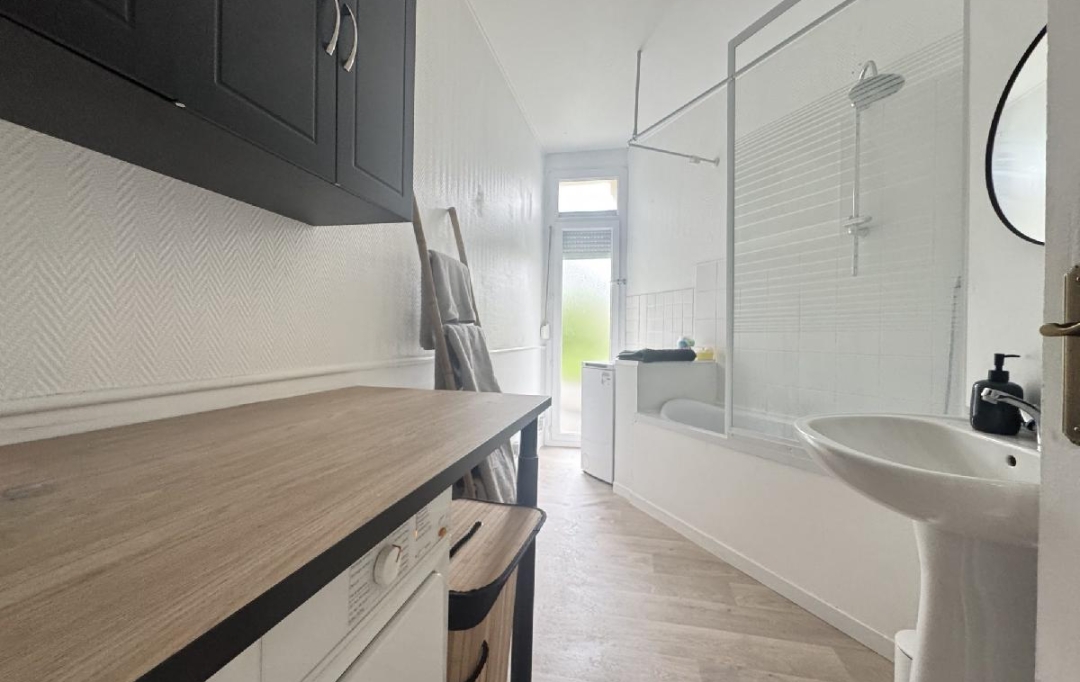 LE VASE IMMOBILIER : Immeuble | SOISSONS (02200) | 158 m2 | 244 000 &euro; 