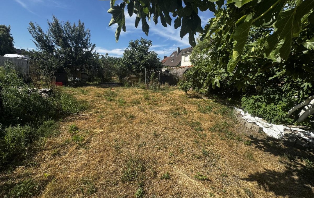 LE VASE IMMOBILIER : Immeuble | SOISSONS (02200) | 274 m2 | 213 000 &euro; 