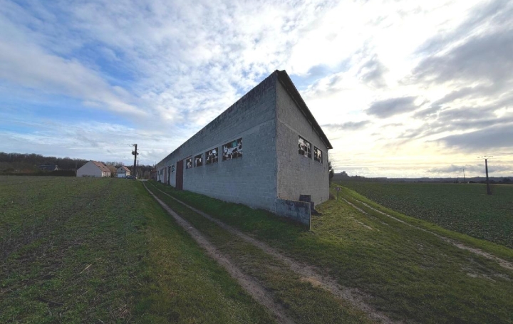 Local commercial   COUCY-LE-CHATEAU-AUFFRIQUE  363 m2 49 000 € 